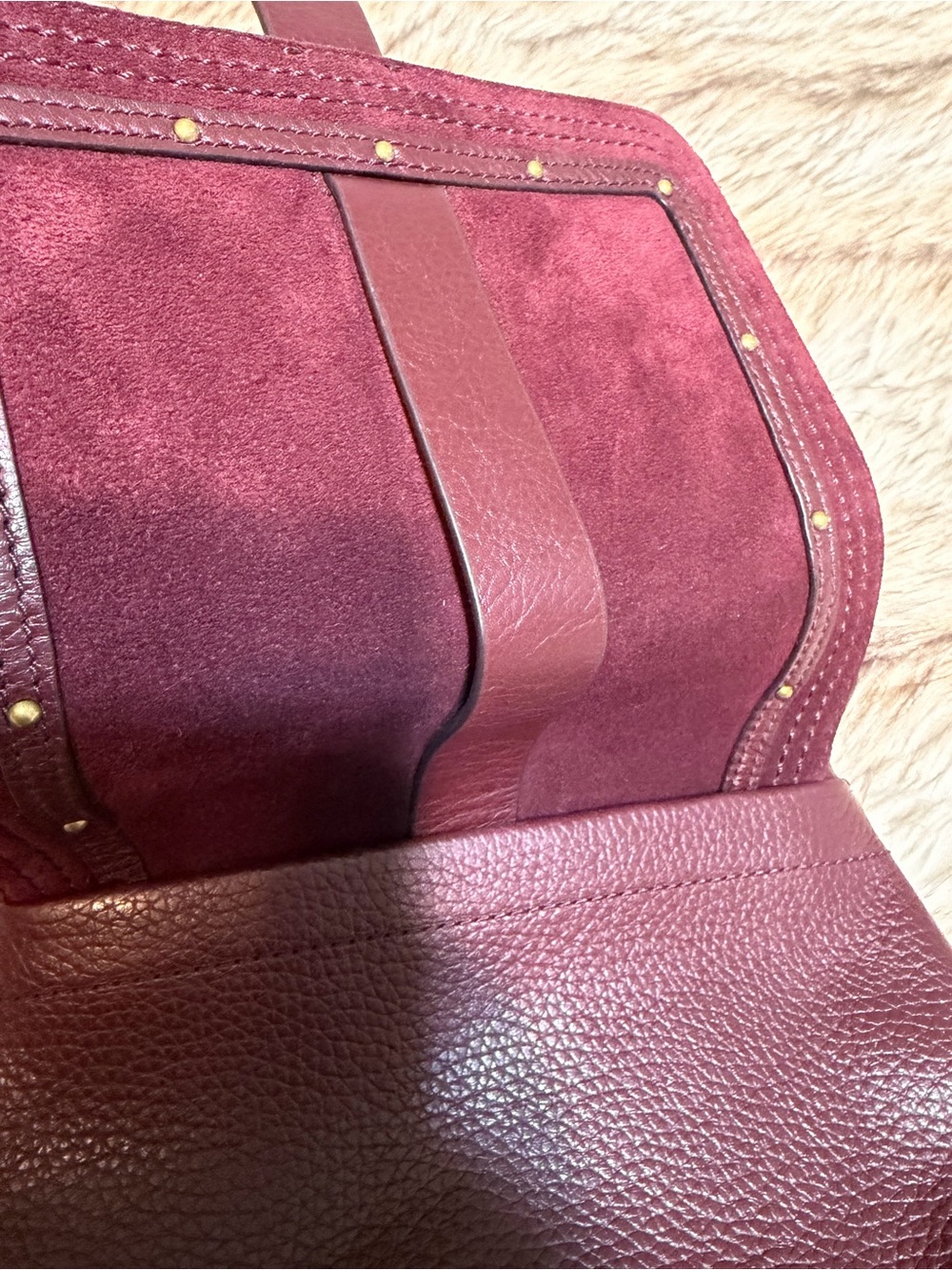 Fossil Burgundy Leather and Suede Crossbody with Key Charm - Picture 6 of 9